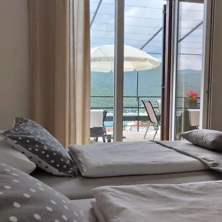 Appartamento Bruna Mit Terrasse Und Meerblick By Interhome *