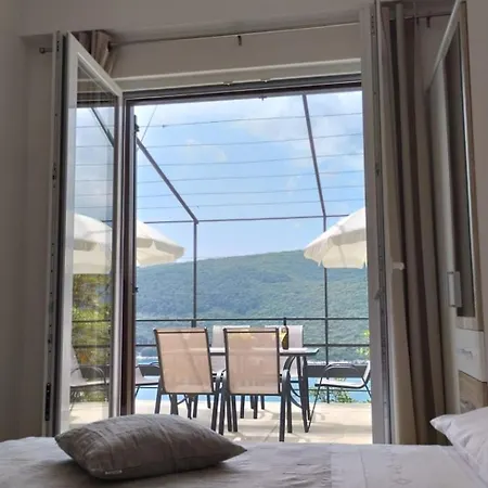 Bruna Mit Terrasse Und Meerblick By Interhome * Rabac